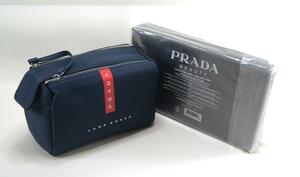 prdp11 新品未使用本物箱付き　プラダ　PRADA　ノベルティトラベルポーチ