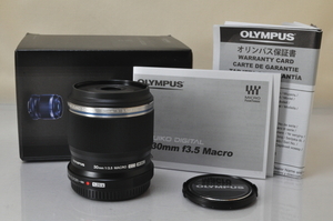 ★★新品同様 OLYMPUS M.ZUIKO DIGITAL 30mm F3.5 MACRO Lens w/Box♪♪#1709EX