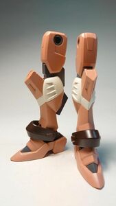 1/100 ジャスティスガンダム (機動戦士ガンダムSEED)　脚部　ガンプラ 完成品 ジャンク