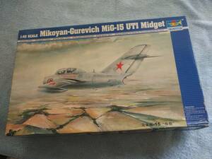 トランペッター 1/48 ロシア軍 MIG-15 ミグ15 UTI Midget 複座型 02805 84