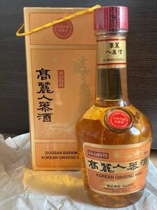 古酒　未開栓　韓国　斗山白花　高麗人参酒　箱入 