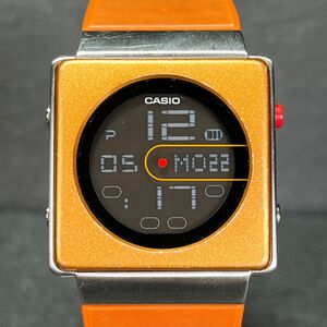 CASIO カシオ FUTURIST フューチャリスト LA-2001 ユニセックス 腕時計 デジタル クオーツ デイデイト スクエア オレンジ 新品電池交換済み