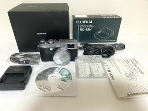 フジフィルム　FUJIFILM FinePix X100 付属品全て有　予備バッテリー＋予備バッテリーチャージャー