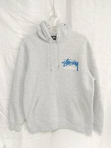 STUSSY ステューシー プルオーバーメンズパーカー S ライトグレー ロゴプリント 霜降り 裏起毛 RN94974 CA28629 メンズフーディー