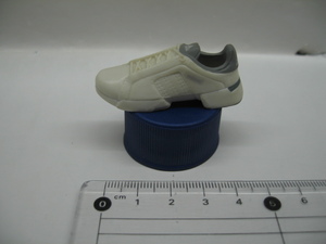 0nyf5B NO.30 STANZONIAN2 PEPSI adidas スニーカー ボトルキャップ 現状品