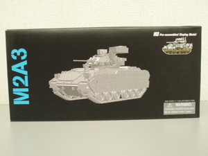 完成品　1/72　M2A3　ブラッドレー　冬季仕様　NEOドラゴンアーマー　DRR63121