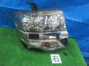 ホンダ　N-BOX カスタム　JF1　右ヘッドライト　HID　100-62038　33101-TY0-J51　ジャンク品