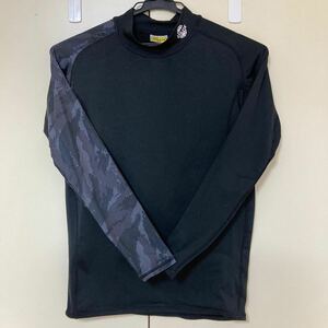 アスレタATHLETA サッカー用　トレーニング　サイズ160 色は黒。長袖シャツ。送料無料