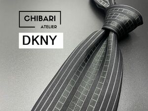 【美品】DKNY　ダナキャラン　ロゴ＆ストライプ柄　ネクタイ　3本以上送料無料　ブラック　0404231