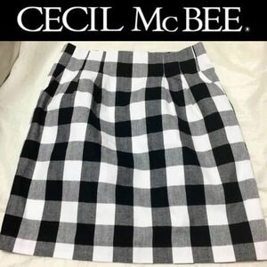 １回着新品同様☆CECIL McBEEタイトスカートM黒白ブロックチェックセシルマクビー