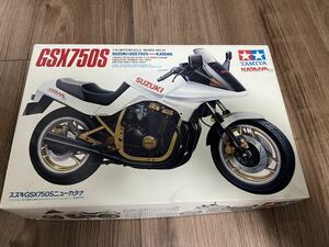 【送料無料】プラモデル 1/12 スズキ GSX750S new KATANA [オートバイシリーズNO.34] 3型カタナ タミヤ未組立 【当時物】