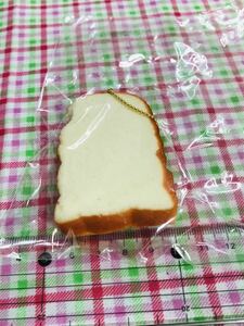 スクイーズ ふわふわマスコット 食パン