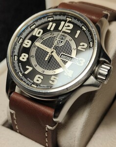 送料無料 Luminox ルミノックス 自動巻き オートマチック 1801 FIELD AUTOMATIC DAY DATE FORTIS traser VICTORINOX 腕時計 ネイビー 