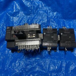 OMRON オムウロ　PLC シーケンサ CP1H-40DT-D