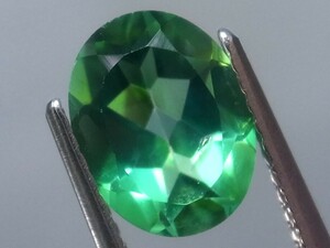 2.17ct 新品・レアカラー天然グリーントパーズ 　ブラジル産