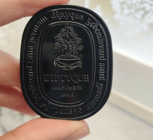 diptyque　ソリッドパフューム 空容器