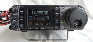 IC-7000M 1台でHF～430MHz50/35W