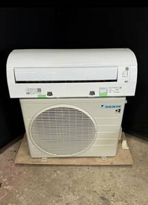 DAIKIN ダイキン ルームエアコン AN22YESK 2021年製 /T4135-AとB