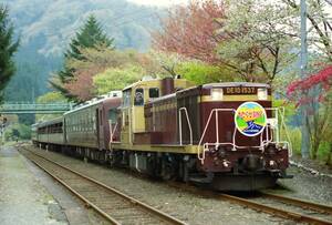 ♪　わたらせ渓谷鉄道　DE10 1537　わたらせ渓谷号　KG写真 ♪　