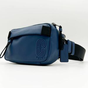 【未使用級/現行】COACH コーチ メンズ 希少色 スリム 肩掛け クロスボディ ウエスト ショルダー ボディ バッグ 革 レザー ネイビー 紺