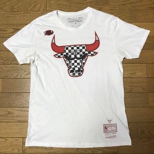 NBA CHICAGO BULLS Mitchell & Ness HARWOOD CLASSICS MEN’S SHORT SLEEVE T-SHIRTS size-M(着丈73身幅53) 中古 送料無料 NCNR