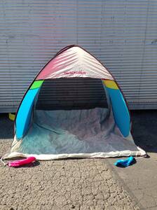 ☆75☆ＡＬＰＩＮＥ　ＤＥＳＩＧＮ　ＰＯＰＵＰ　ＳＵＮＳＨＡＤＥ　カラフル　ポップアップテント　簡単　キャンプ　一人キャンプ　海