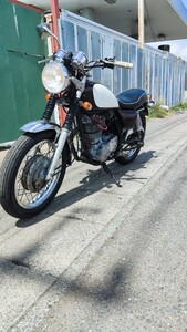 ヤマハSR400エンジン絶好調. YAMAHA SR400 2H6.書類付き。動画付き