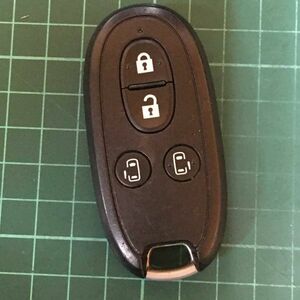 SU11852点灯 スズキ 純正 007YUUL0212スマートキーレス パレット ソリオ ルークス等 MA15S 日産 両側スライド 4ボタン