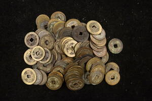 中国穴銭 清朝銭 100枚 まとめて おまとめ 大量 穴銭 中国古銭 古銭 コイン 硬貨