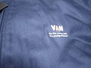 　　 VAN JAC 　店舗限定　長袖左胸VANプリントスウィングトップ　ネイビー　LL　　新品未使用　　　