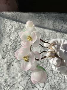 ハンドメイド ヘアアクセサリー かんざし 141 薄いピンクのお花