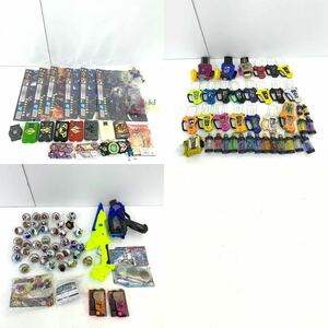 066B401★【中古/現状品】仮面ライダー アイテム ビジュアルシート まとめ　仮面ライダー龍騎/フルボトル/ガシャット/ウィザードリング