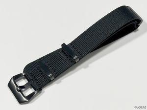 ラグ幅：22mm NATO 腕時計ベルト ヘキサゴン尾錠 ブラック ファブリックストラップ ナイロン [オメガ タグホイヤー ブライトリング等 対応]