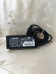 ★TOSHIBA　output：19V-3.42A