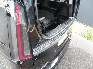 日産 セレナ C28系 リア ラゲッジインナープレート リア アッパーガラス 上側内側部分 ブロンズブラック カラー 貼り付け装着 愛車の保護