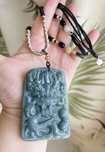 天然逸品ミャンマー藍水本翡翠（A） 精工彫刻竜札 ネックレス（番号A3535）