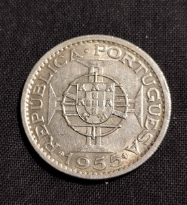 セール！ポルトガル領モザンビークコロニー ヴィンテージ シルバー 20 エスクードコイン
