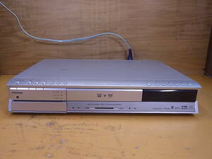 □Q/032☆東芝 TOSHIBA☆DVD/HDDレコーダーデッキ☆RD-XS32☆ジャンク