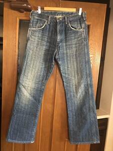 Wrangler SIZE 33 股下　82cm