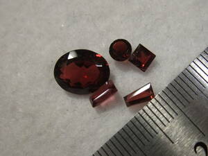 ガーネット5.6ct 綺麗カット石等セットgarnet　9　カラーストーン!未使用とリユースの宝飾用ルース☆パワーストーン天然石!まとめて同梱可