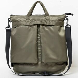 z 215 GUARD HELMET BAG KHAKI 肉厚な中綿 軽量3WAYバッグ 送料350円