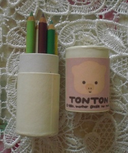 マザーグースの森 TON TON(トントン) ぶた ケース入りミニ色鉛筆12色