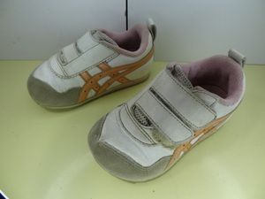 全国送料無料 アシックス ASICS 子供靴キッズベビー女の子レザータイプ素材サーモンピンク色ラインスニーカーシューズ 13.5cm