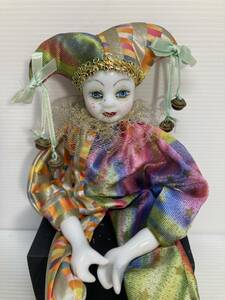 ビスクドール　道化師　ピエロ人形　顔手足陶器　置物　インテリアアンティーク　人形