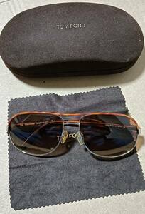 TOM FORD トムフォード サングラス ティアドロップ ベッコウ柄 TF111 28F 60□16 135