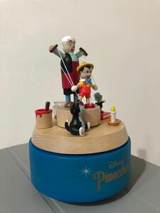 ディズニー Disney 台湾限定 ピノキオの原木製オルゴール