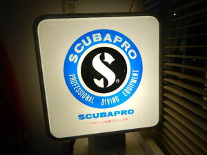 SCUBAPRO【FRANCHISED DEALER】電飾看板