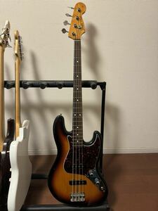 Fender USA American Vintage 62 Jazz Bass