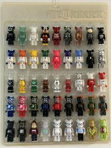 BE@RBRICK 100% 45体