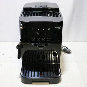 DeLonghi デロンギ マグニフィカ スタート ECAM22020B 全自動コーヒーマシン 元箱あり 中古良品